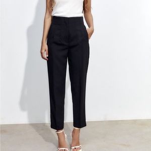 Zara high waisted pants in black size medium